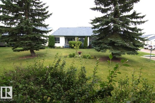 51 9718 176 Street, Edmonton, AB - Outdoor