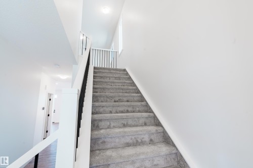 1067 Cornerstone Way, Sherwood Park, AB - Indoor Photo Showing Other Room