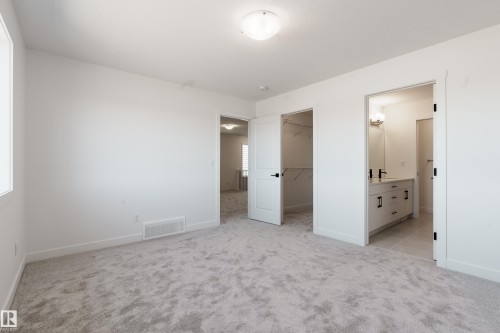 1067 Cornerstone Way, Sherwood Park, AB - Indoor Photo Showing Other Room
