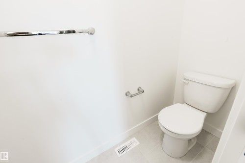 1067 Cornerstone Way, Sherwood Park, AB - Indoor Photo Showing Bathroom