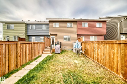 2609 Maple Way, Edmonton, AB - Outdoor With Exterior