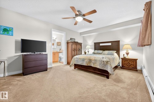 202 9995 93 Avenue, Fort Saskatchewan, AB - Indoor Photo Showing Bedroom