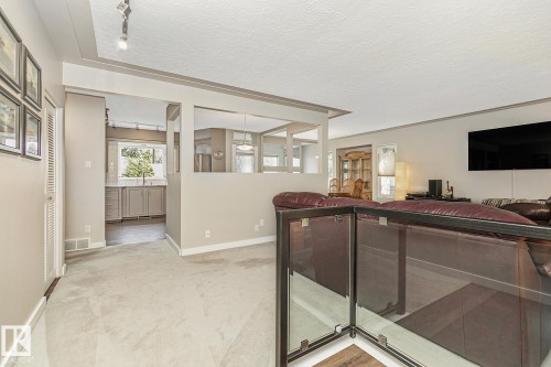 4412 107 Avenue, Edmonton, AB - Indoor Photo Showing Other Room