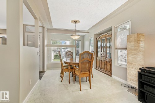 4412 107 Avenue, Edmonton, AB - Indoor Photo Showing Dining Room
