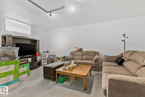 4412 107 Avenue, Edmonton, AB - Indoor Photo Showing Living Room
