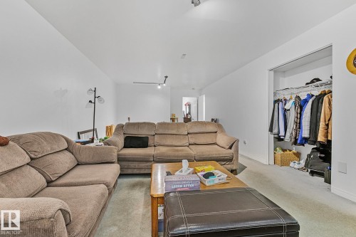 4412 107 Avenue, Edmonton, AB - Indoor Photo Showing Living Room