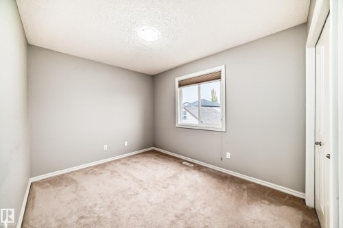 1515 Towne Centre Boulevard, Edmonton, AB - Indoor Photo Showing Other Room