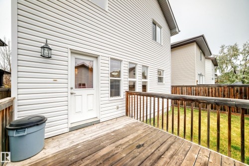 1515 Towne Centre Boulevard, Edmonton, AB - Outdoor With Deck Patio Veranda With Exterior