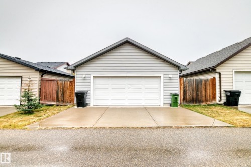 1515 Towne Centre Boulevard, Edmonton, AB - Outdoor With Exterior