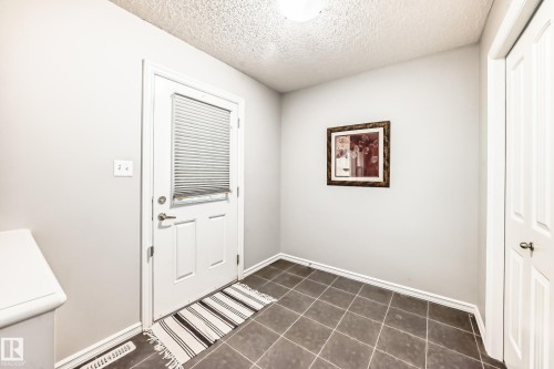 1515 Towne Centre Boulevard, Edmonton, AB - Indoor Photo Showing Other Room