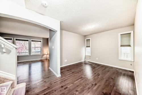 1515 Towne Centre Boulevard, Edmonton, AB - Indoor Photo Showing Other Room