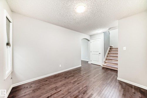 1515 Towne Centre Boulevard, Edmonton, AB - Indoor Photo Showing Other Room