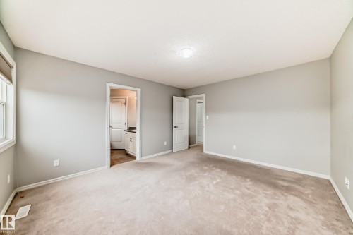 1515 Towne Centre Boulevard, Edmonton, AB - Indoor Photo Showing Other Room
