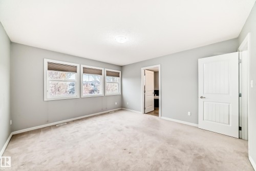 1515 Towne Centre Boulevard, Edmonton, AB - Indoor Photo Showing Other Room