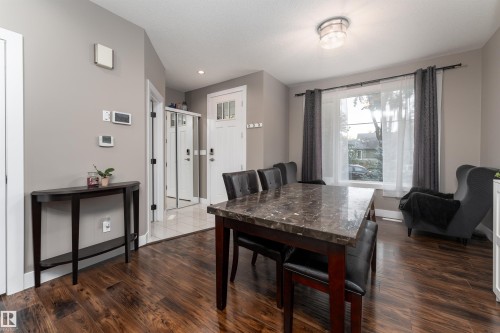 10706 67 Avenue, Edmonton, AB - Indoor Photo Showing Dining Room