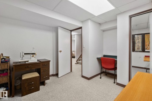 12218 143 Avenue, Edmonton, AB - Indoor