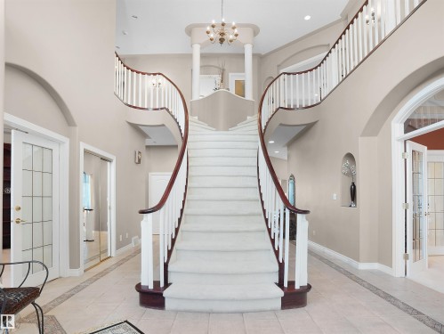 255 Wilson Lane, Edmonton, AB - Indoor Photo Showing Other Room