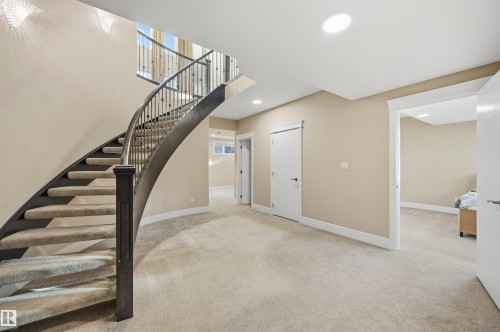 5169 Mullen Road, Edmonton, AB - Indoor Photo Showing Other Room