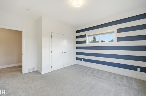 5169 Mullen Road, Edmonton, AB - Indoor Photo Showing Other Room
