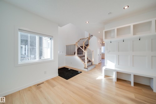 20 Blackbird Bend, Fort Saskatchewan, AB - Indoor Photo Showing Other Room