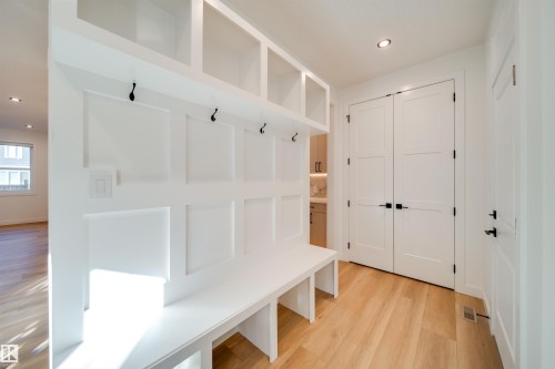 20 Blackbird Bend, Fort Saskatchewan, AB - Indoor Photo Showing Other Room