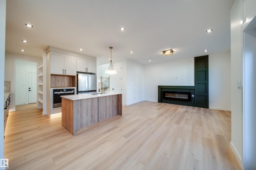 20 Blackbird Bend, Fort Saskatchewan, AB - Indoor With Fireplace