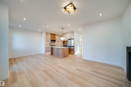 20 Blackbird Bend, Fort Saskatchewan, AB - Indoor With Fireplace