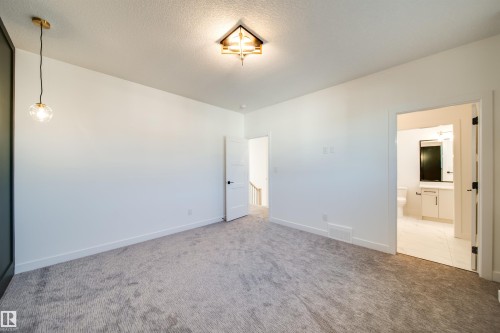 20 Blackbird Bend, Fort Saskatchewan, AB - Indoor Photo Showing Other Room