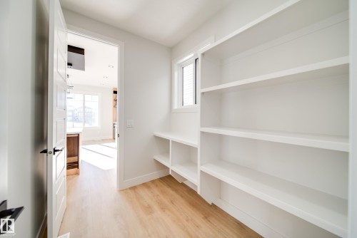 8511 183 Avenue, Edmonton, AB - Indoor