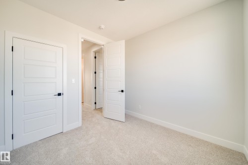 8511 183 Avenue, Edmonton, AB - Indoor Photo Showing Other Room