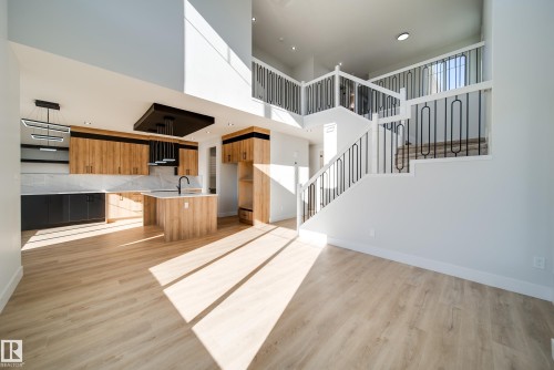 8511 183 Avenue, Edmonton, AB - Indoor Photo Showing Other Room