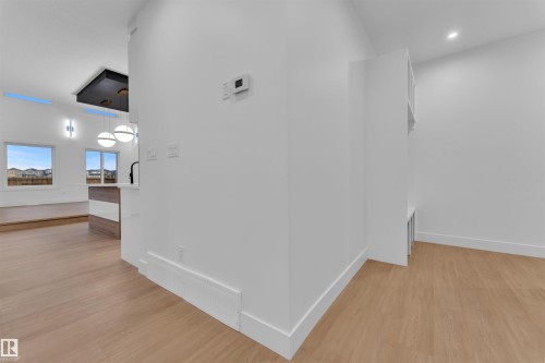 6310 20 Street, Rural Leduc County, AB - Indoor Photo Showing Other Room