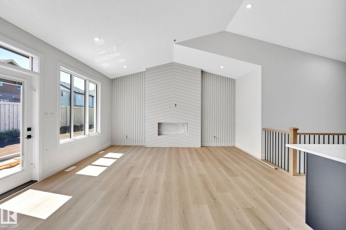 24 104 Allard Link, Edmonton, AB - Indoor Photo Showing Other Room