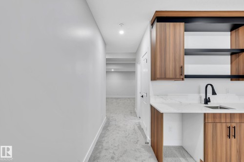 24 104 Allard Link, Edmonton, AB - Indoor