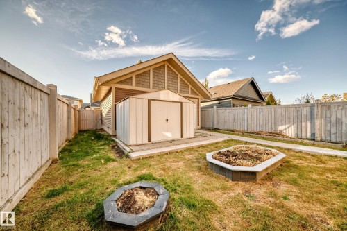 283 Griesbach Road, Edmonton, AB - Outdoor