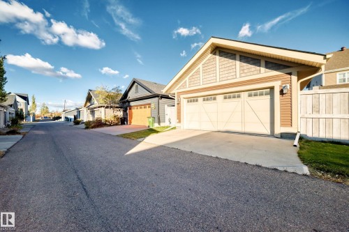 283 Griesbach Road, Edmonton, AB - Outdoor