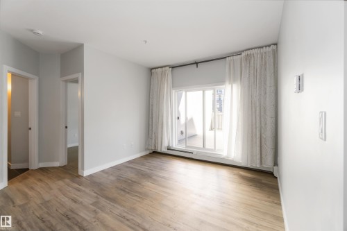 107 10611 117 Street Nw, Edmonton, AB - Indoor Photo Showing Other Room