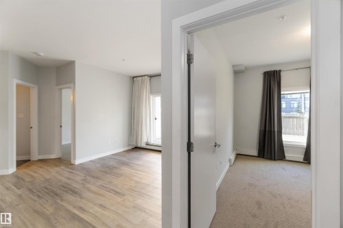 107 10611 117 Street Nw, Edmonton, AB - Indoor Photo Showing Other Room