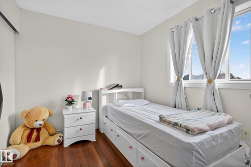 402 9620 174 Street, Edmonton, AB - Indoor Photo Showing Bedroom