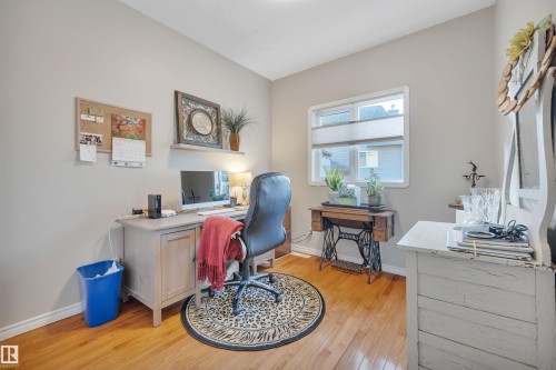 254 Pipestone Close, Millet, AB - Indoor Photo Showing Office