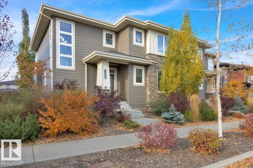 7142 May Cr, Edmonton, AB - Outdoor