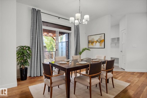 7142 May Cr, Edmonton, AB - Indoor Photo Showing Dining Room