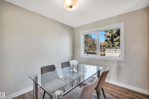 16208 87 Avenue, Edmonton, AB - Indoor Photo Showing Dining Room