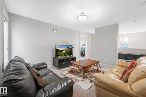 1948 78 Street, Edmonton, AB - Indoor Photo Showing Living Room