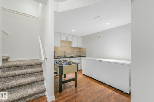 1948 78 Street, Edmonton, AB - Indoor Photo Showing Kitchen