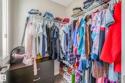 1948 78 Street, Edmonton, AB - Indoor With Storage