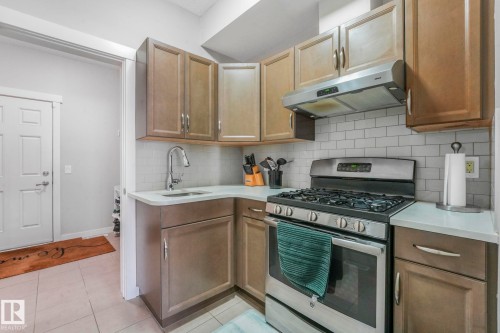 1948 78 Street, Edmonton, AB - Indoor Photo Showing Kitchen