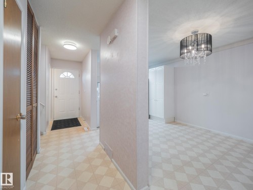 14315 58 Street, Edmonton, AB - Indoor Photo Showing Other Room