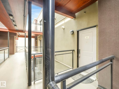 217 10811 72 Avenue, Edmonton, AB - Indoor Photo Showing Other Room