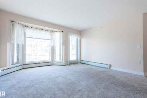 262 13441 127 Street, Edmonton, AB - Indoor Photo Showing Other Room